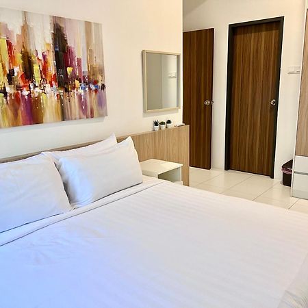 Padiviu Family Suite At Imperio Professional Suite, Alor Setar Luaran gambar