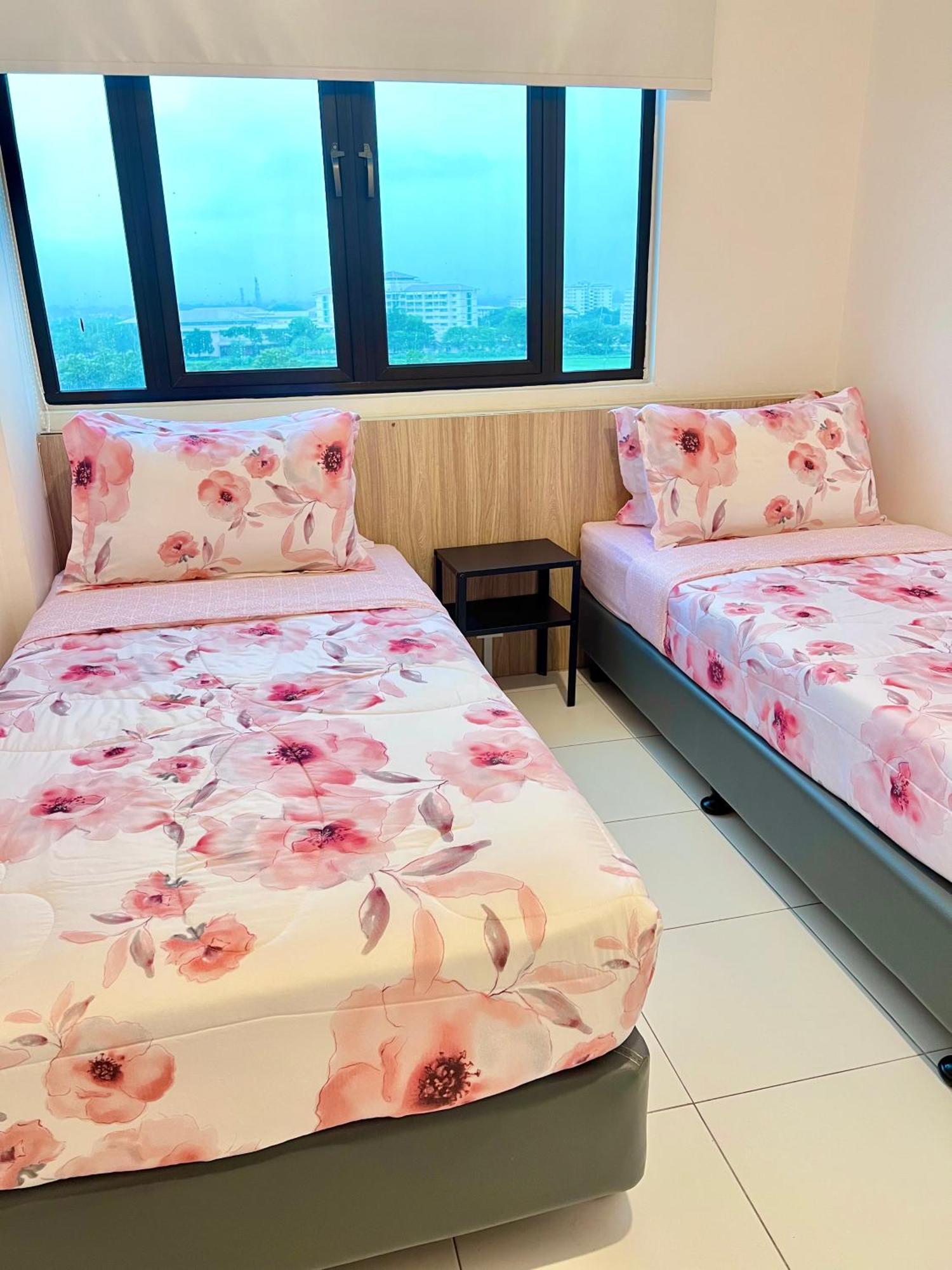 Padiviu Family Suite At Imperio Professional Suite, Alor Setar Luaran gambar